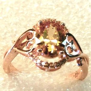 Rose gold and Morganite fashion ring